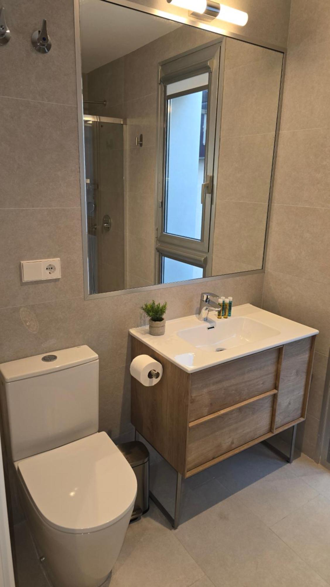 אליקאנטה Hostal Rambla 24 By Holihome מראה חיצוני תמונה